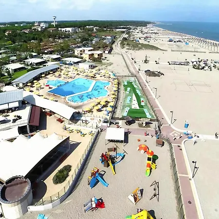 Rosapineta Sud In Holiday home Rosolina Mare
