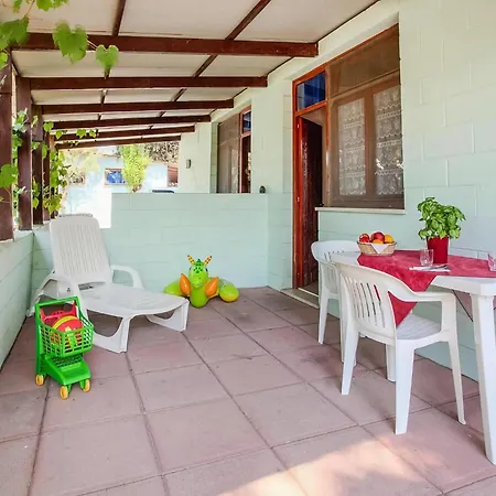 Holiday home Rosapineta Sud In