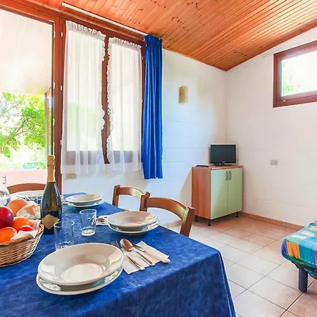 Rosapineta Sud In Holiday home